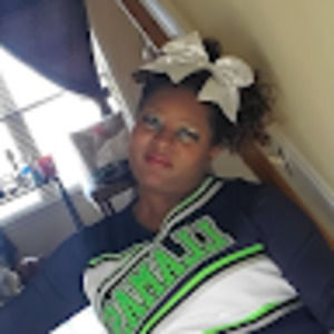 Meet your Posher, Kanisha